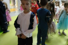 13aa670b-2345-41ec-ac6d-56f8b6a6e964